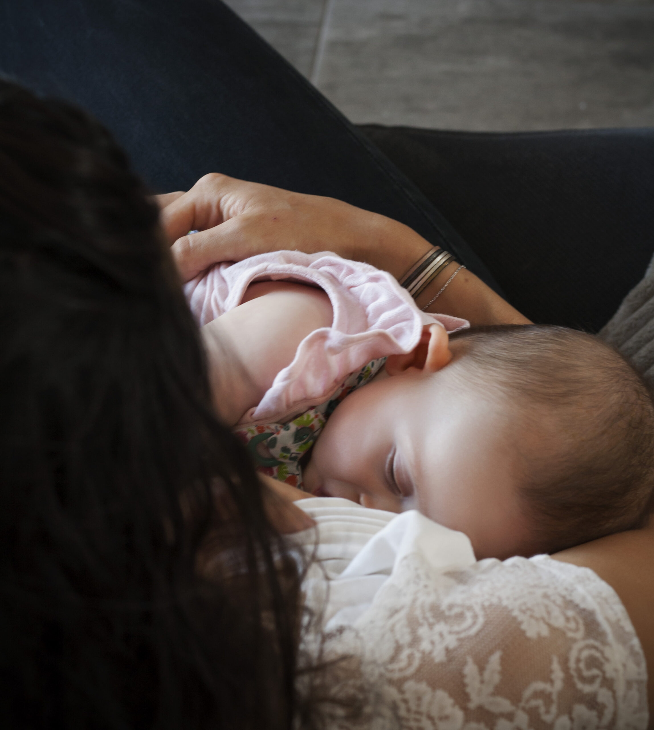 Séance photo nouveau-né naissance en studio - Fanny-D Photographe